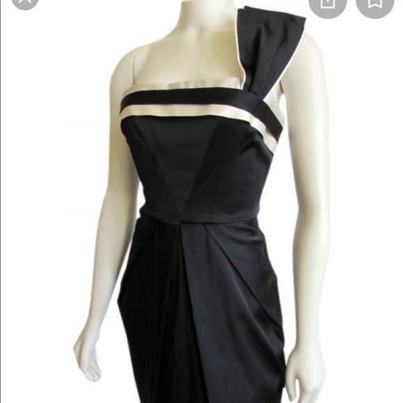 BCBGMAXAZRIA New Year One Shoulder Dress In Black & White size 12 - Picture 1 of 14